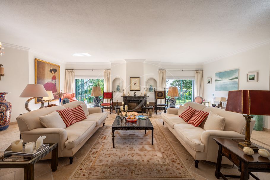 Immaculate Country Villa with sea views, Los Reales - Sierra Estepona