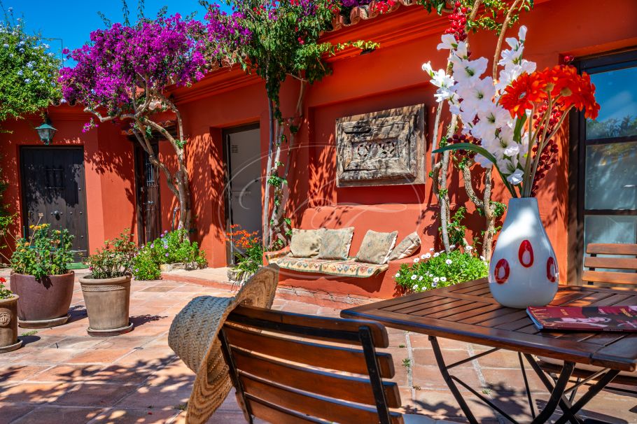 Immaculate Country Villa with sea views, Los Reales - Sierra Estepona