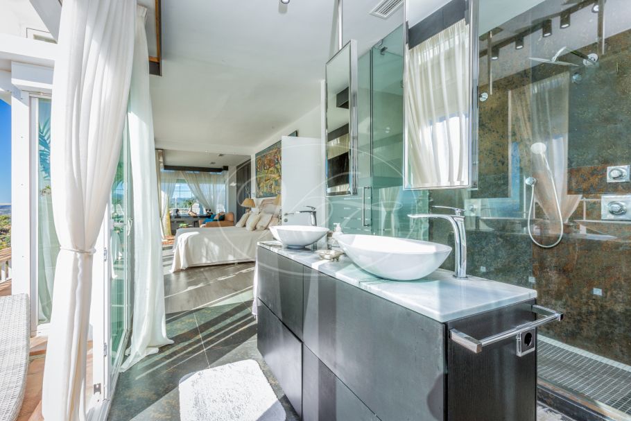 Luxury Country property with stunning sea views, Los Reales - Sierra Estepona