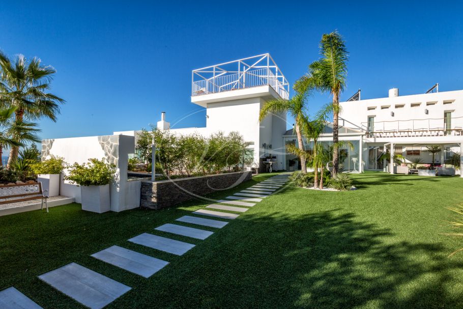 Lujosa propiedad rural con vistas al mar, Los Reales - Sierra Estepona