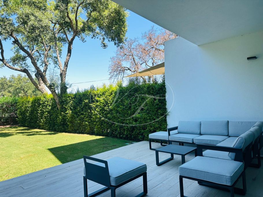 Moderne villa aan de golfbaan, San Roque