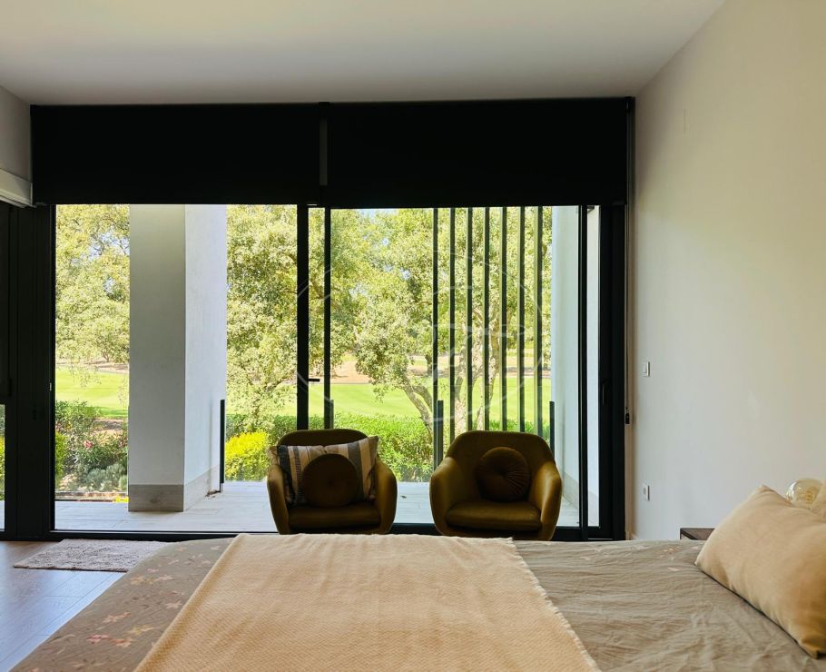 Moderne villa aan de golfbaan, San Roque