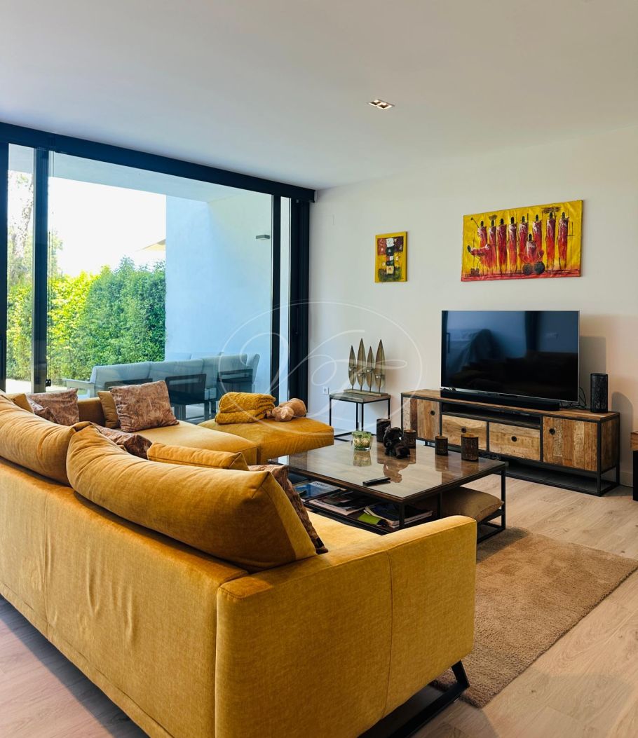 Moderne villa aan de golfbaan, San Roque