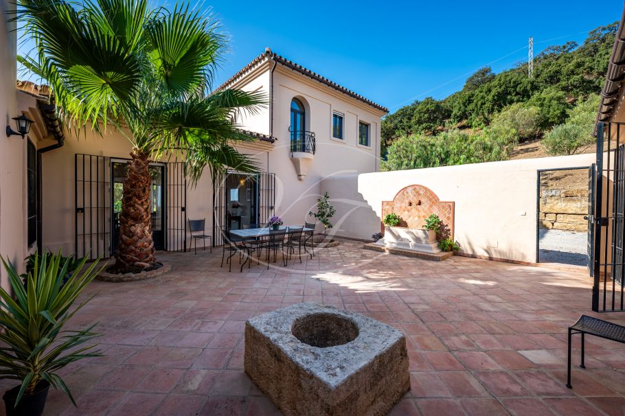 Landhaus in Cortijo-Stil, Gaucin