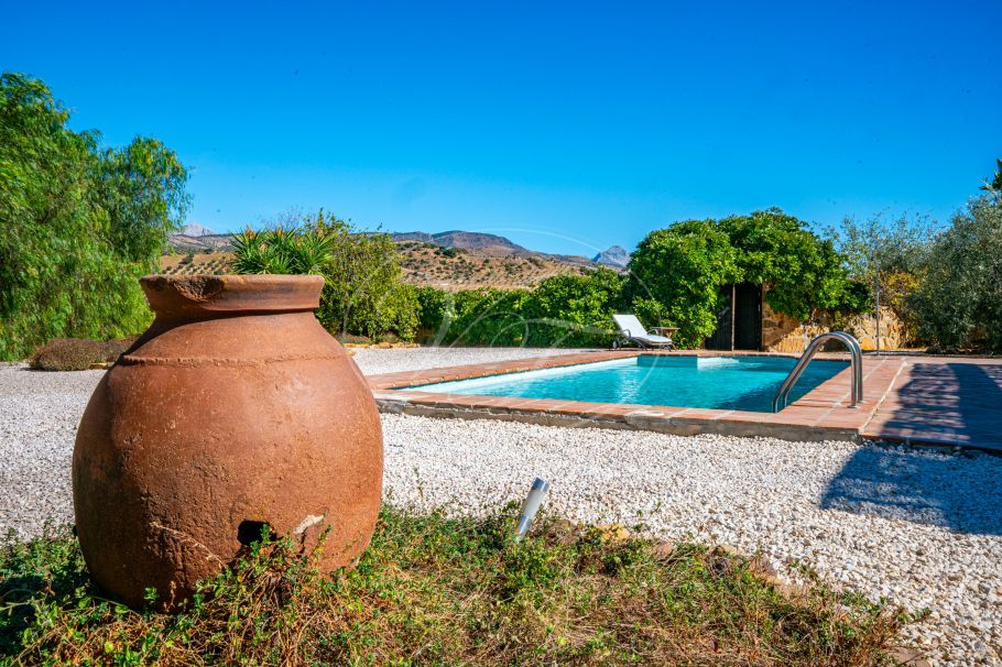 Uniek landhuis met zicht op El Torcal, Villanueva de la Concepción