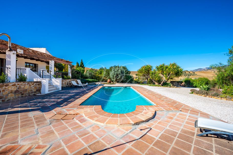 Uniek landhuis met zicht op El Torcal, Villanueva de la Concepción