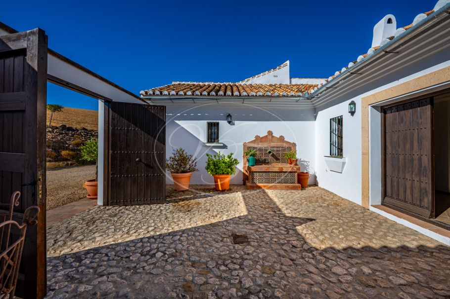 Uniek landhuis met zicht op El Torcal, Villanueva de la Concepción