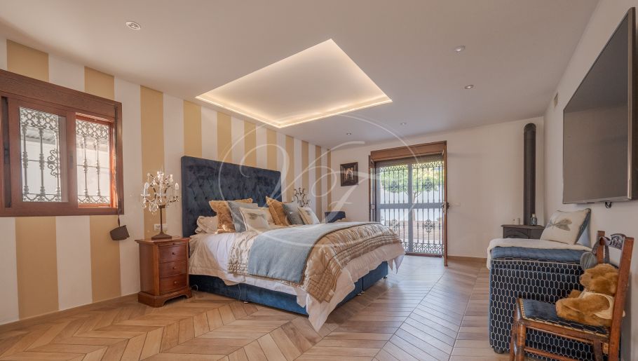 Luxurious Andalusian equestrian estate with separate guesthouse, Coin