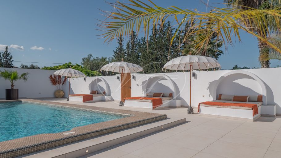 Luxurious Andalusian equestrian estate with separate guesthouse, Coin