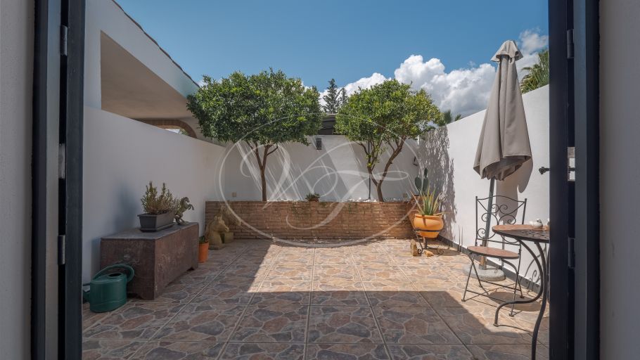 Luxurious Andalusian equestrian estate with separate guesthouse, Coin
