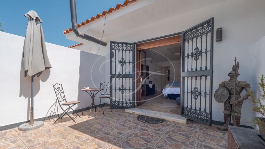 Luxurious Andalusian equestrian estate with separate guesthouse, Coin