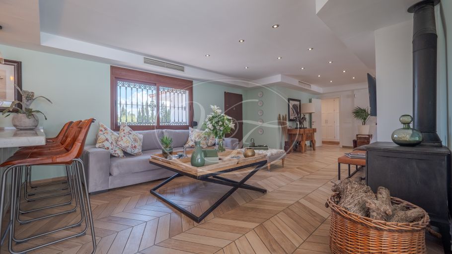 Luxurious Andalusian equestrian estate with separate guesthouse, Coin