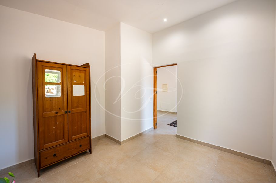 Charmante Spaanse Finca met Gastenverblijf en Schuur, Casares