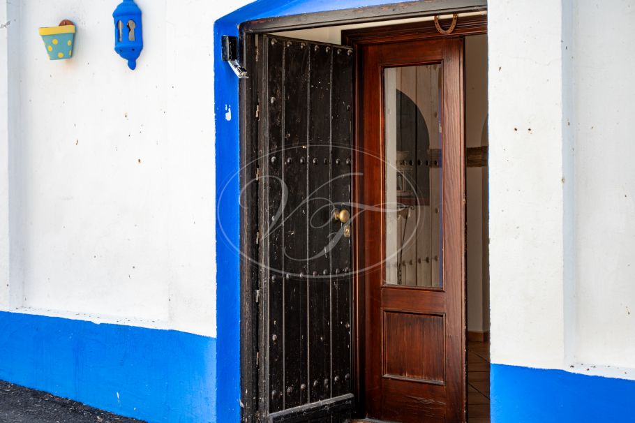 Charming Riverside Village House, Cortes de la Frontera