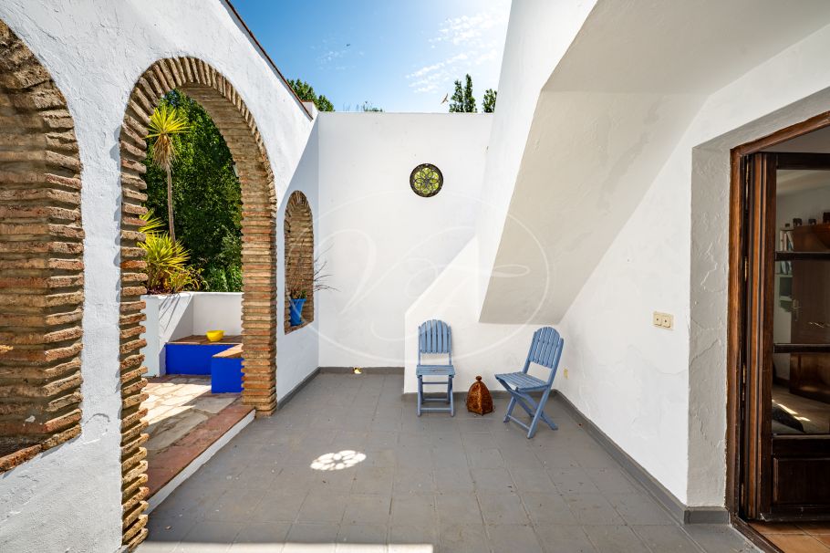 Charming Riverside Village House, Cortes de la Frontera