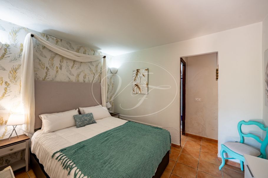 Charming Riverside Village House, Cortes de la Frontera