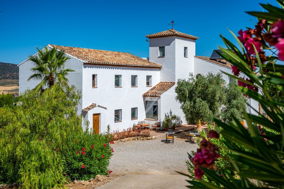 Wunderschönes Landhaus mit spektakulärer Aussicht, Ronda
