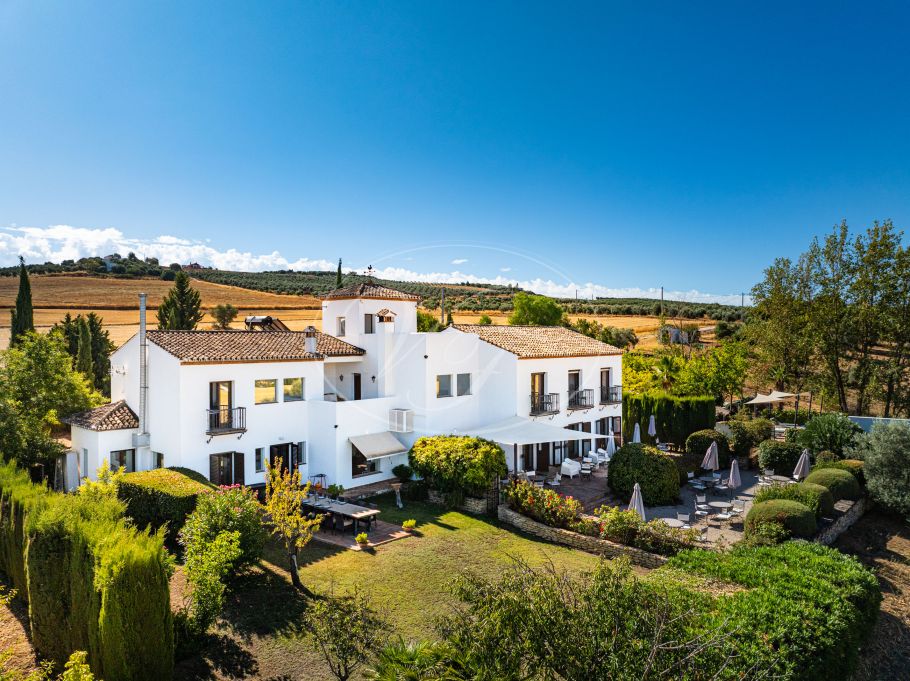 Wunderschönes Landhaus mit spektakulärer Aussicht, Ronda