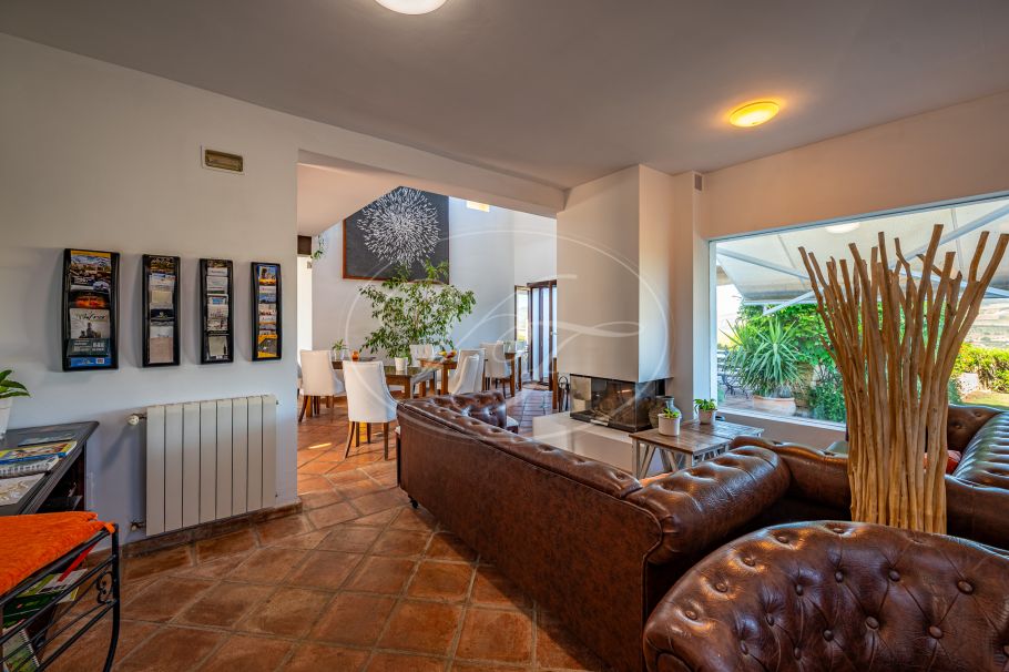 Wunderschönes Landhaus mit spektakulärer Aussicht, Ronda