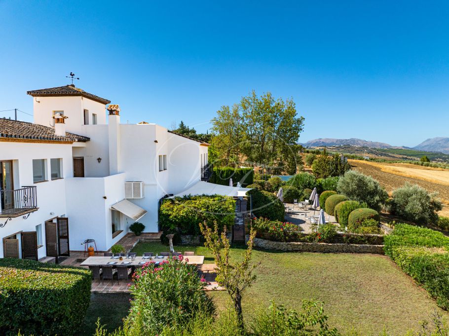 Wunderschönes Landhaus mit spektakulärer Aussicht, Ronda