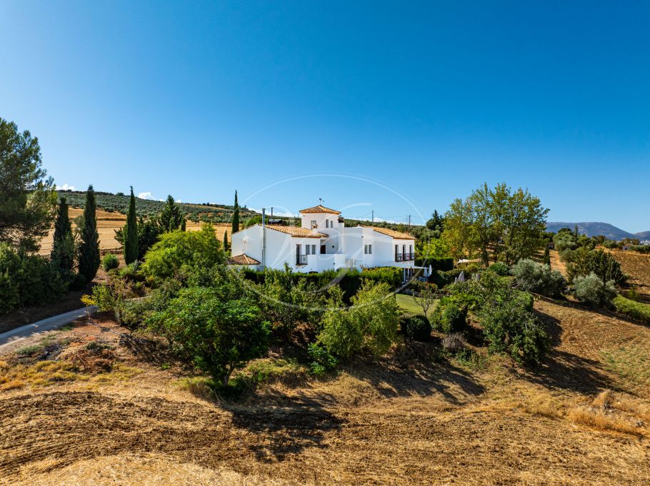 Wunderschönes Landhaus mit spektakulärer Aussicht, Ronda
