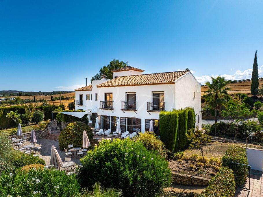 Wunderschönes Landhaus mit spektakulärer Aussicht, Ronda