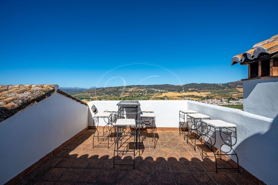 Wunderschönes Landhaus mit spektakulärer Aussicht, Ronda