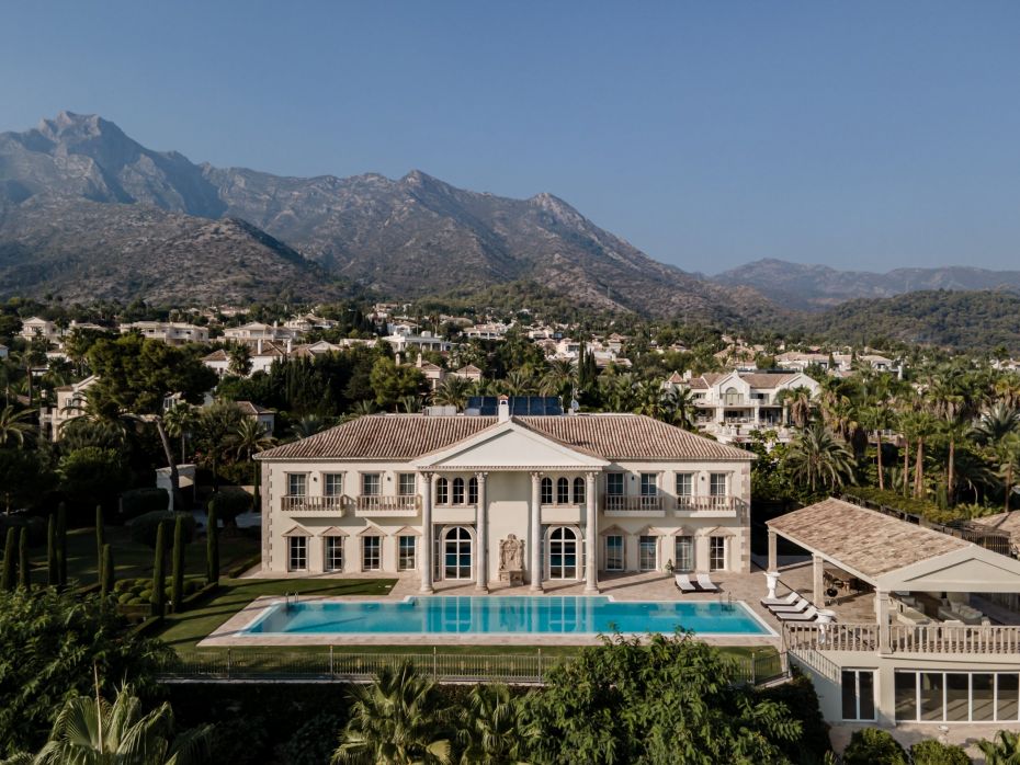 Sierra Blanca Mega Mansion Façade