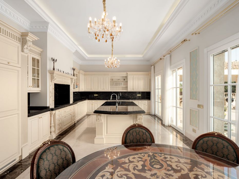 Sierra Blanca Mega Mansion Kitchen