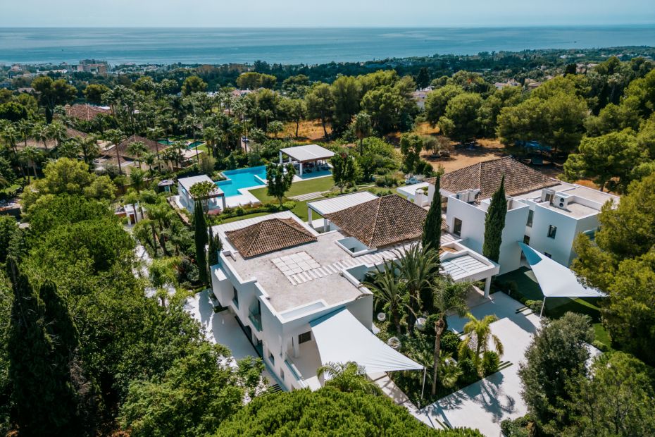 Villa with sea views in Sierra Blanca, Marbella