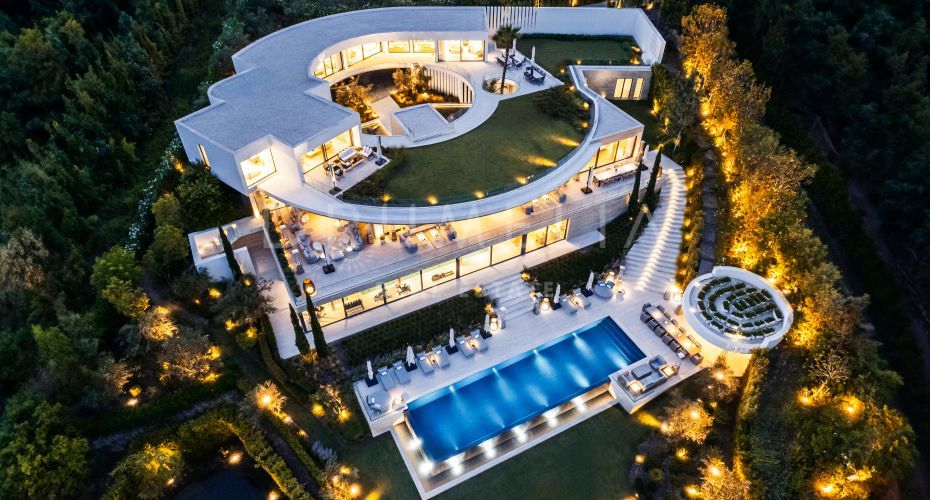 Villa Vela - Impecable e impresionante villa de lujo moderna con vistas panorámicas en La Reserva de Sotogrande