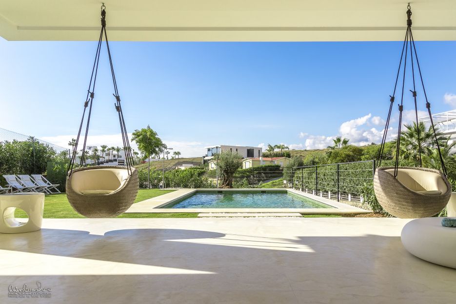 Brand new modern villa in Nueva Andalucia for short term rental