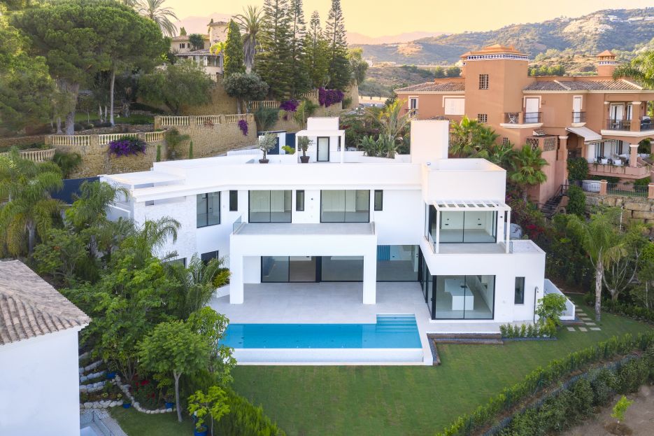 New villa for sale in Rio Real