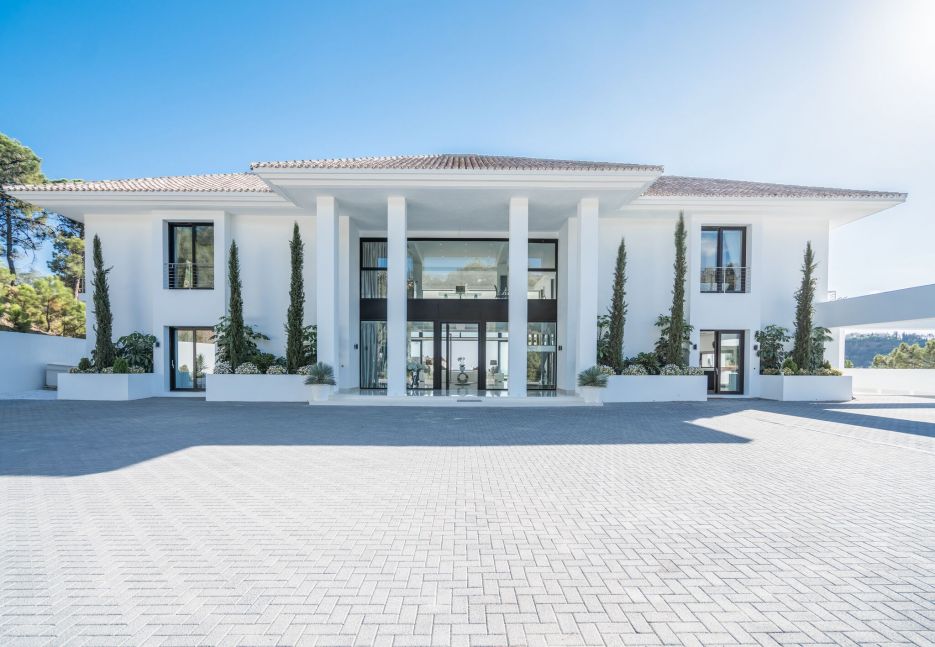 Massive villa in La Zagaleta Golf and Country Club, Benahavis