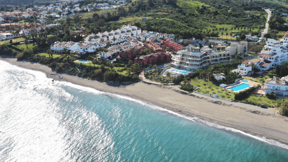 Guadalobón Beach, Estepona