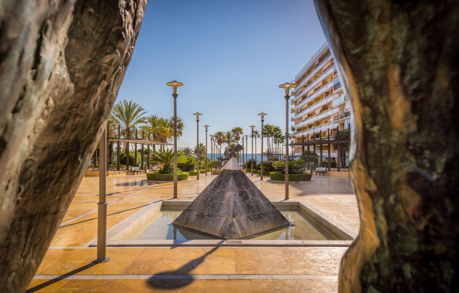 Marbella centre, avenida del mar