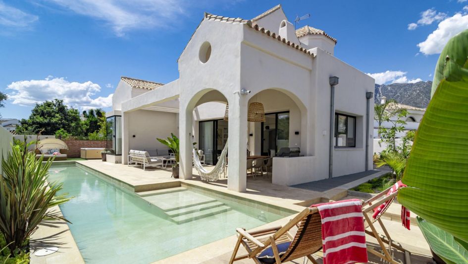 Villa de alquiler Casablanca en la Milla de Oro de Marbella, Costa del Sol