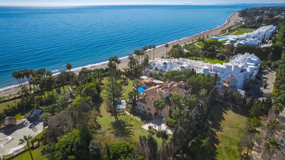 Aerial view of Beachfront villa in New Golden Mile, Estepona, Costa del Sol