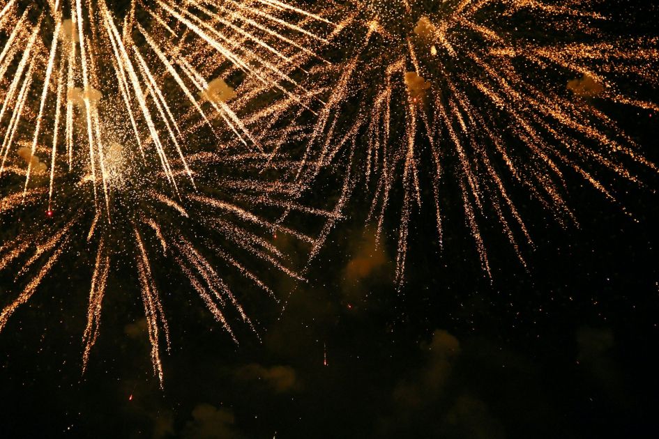 Les feux d'artifice du Nouvel An sont courants dans de nombreux hôtels de luxe à Marbella