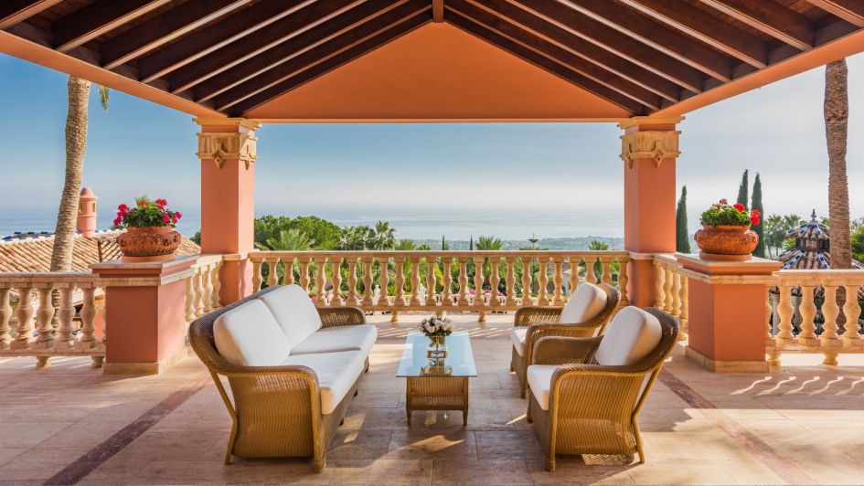 traditional villa sierra blanca terrace views