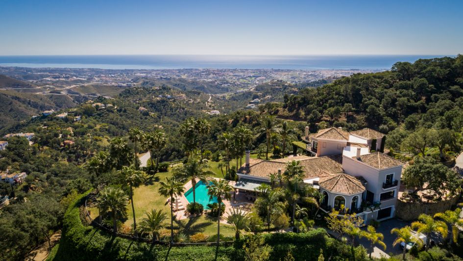 Élégante villa à La Zagaleta avec vue panoramique sur la mer