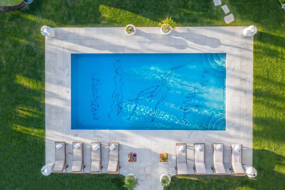 Piscina en El Martinete, mansión en Marbella
