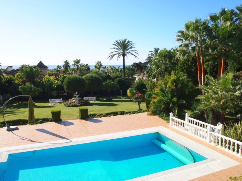 Villa en venta en Marbesa, Marbella Este