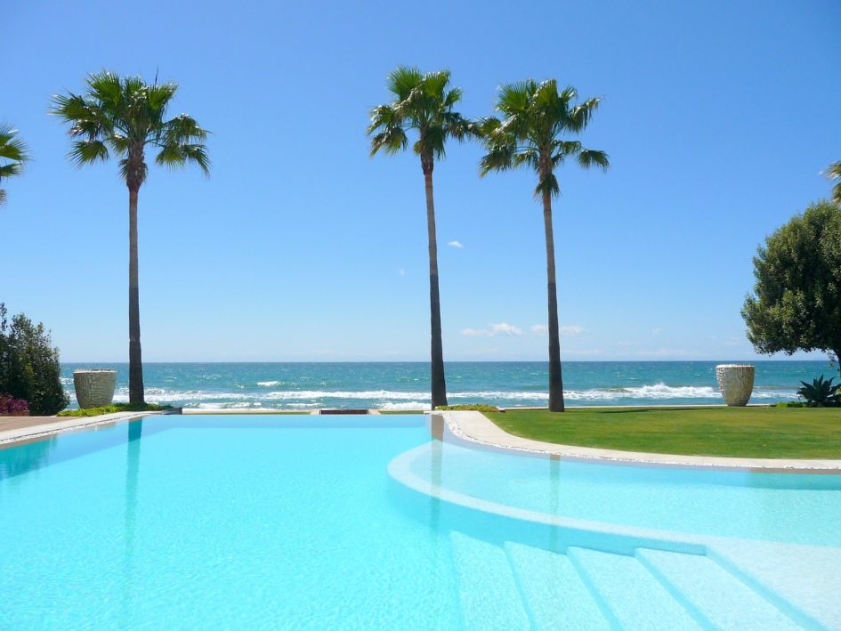 Propiedades a la venta en primera linea en Marbella