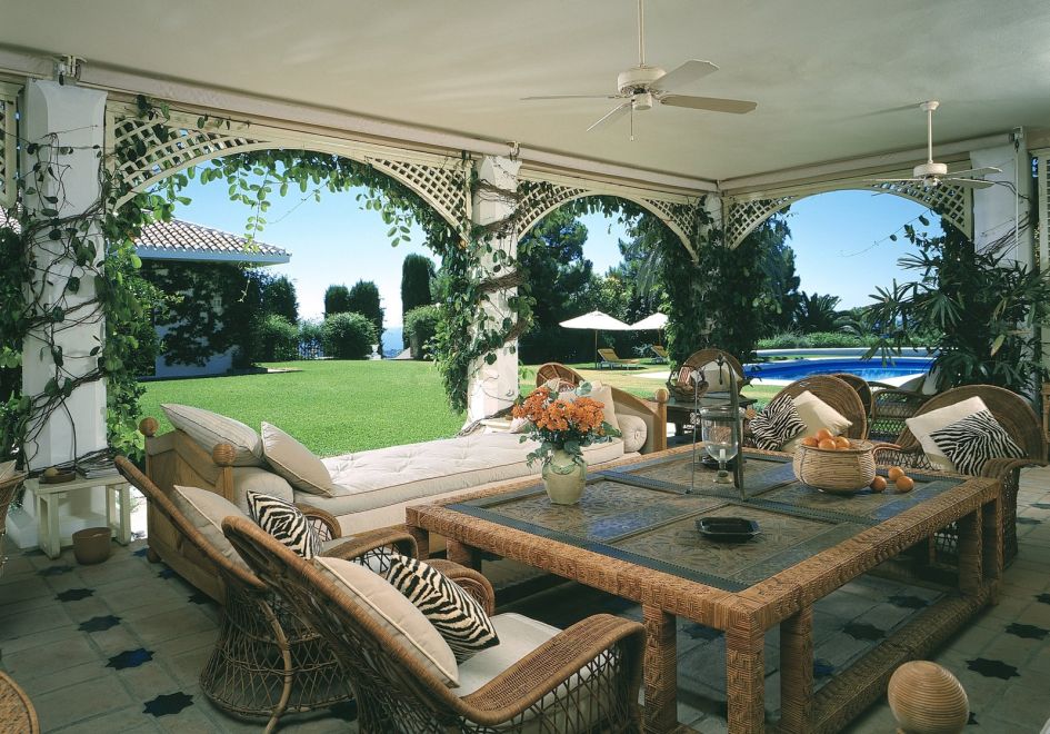 Visual Acoustics, Marbella