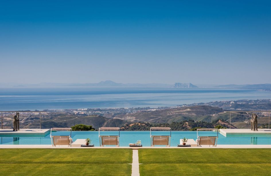 La Zagaleta Views