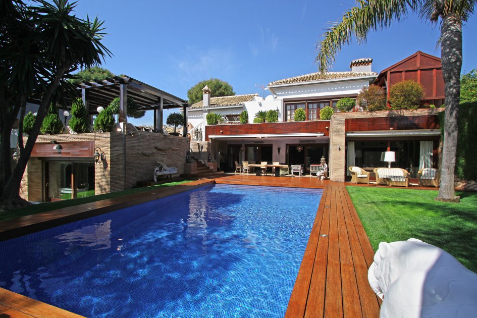 Villa en zona prestigiosa, Hacienda las Chapas Marbella