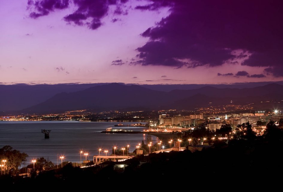 Vista Nocturna de Marbella