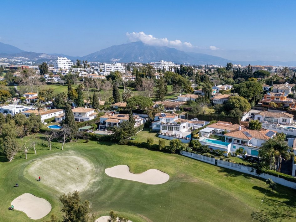 urbanizaciones cerca de campos de golf en Marbella