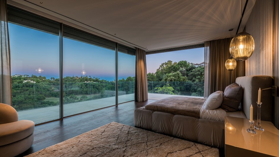 Master Bedroom Villa Hermes La Zagaleta